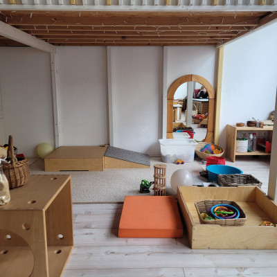 Im Rosakinderladen 1